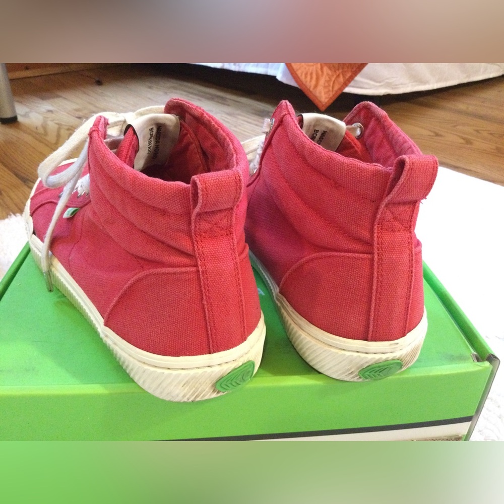 🍓HP!🍓CARIUMA | OCA Hightop Red, Women’s Sz 9/ Men’s Sz 7.5 - Picture 2 of 16